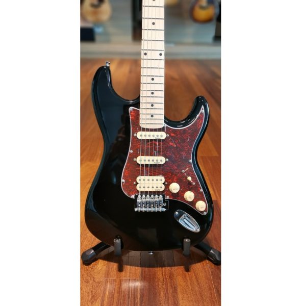 SQOE SEST250-BK ST Series HSS Electric Guitar, Black - Image 2