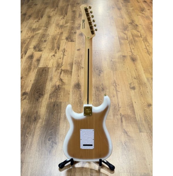 SQOE SEST900-N ST Series Electric Guitar, Ice Cream - Image 2