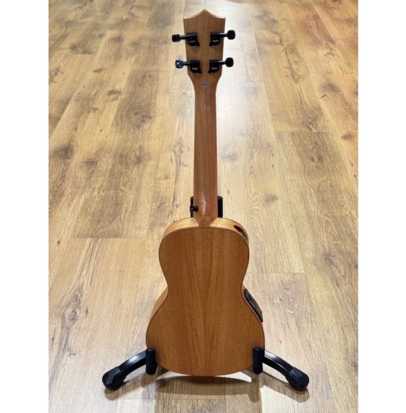 SQOE UK-24FEQ Concert Ukulele - Image 2